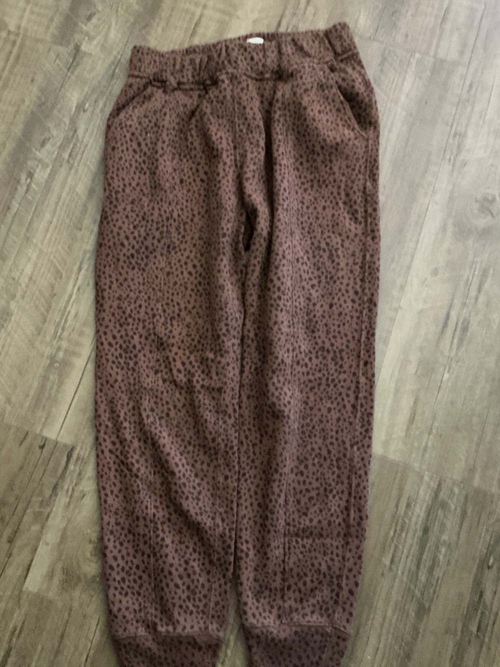 Abercrombie & Fitch leopard sweatpants